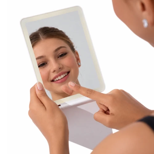 Capezio BH1734 Glow and Go Travel Led Mirror, LED-Spiegel Capezio BH1734 Glow and Go Travel Led Mirror, LED-Spiegel