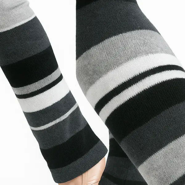 Bloch Striped Leg Warmers, gestreifte Stulpen für Erwachsene Bloch Striped Leg Warmers, gestreifte Stulpen für Erwachsene