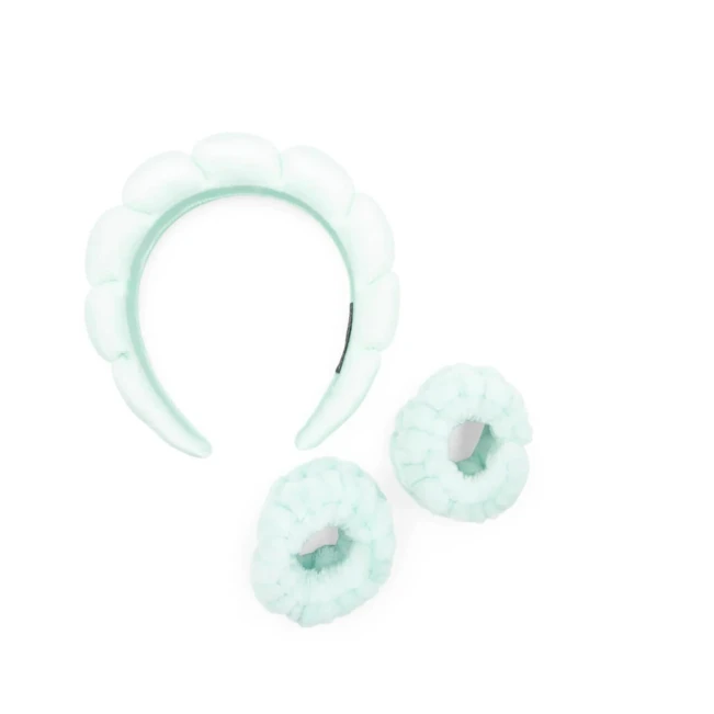 Capezio Spa Set – Set aus Stirnband und Armbändern. Capezio Spa Set – Set aus Stirnband und Armbändern.