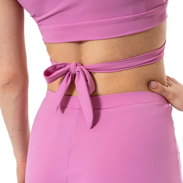 Benita, Damen-Top mit kurzen Ärmeln und Bindung Benita, Damen-Top mit kurzen Ärmeln und Bindung