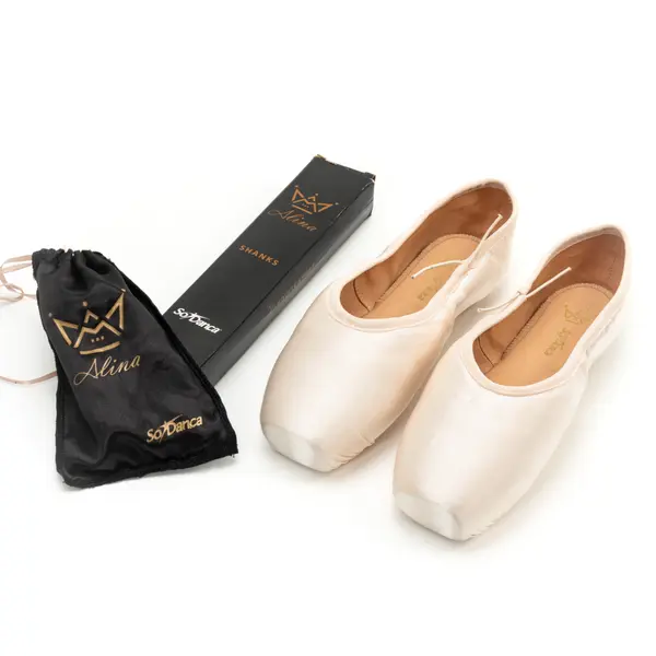 So Danca Alina II, Spitzenschuhe mit höherem U-förmigem Box