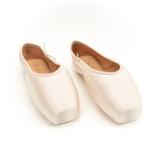 So Danca Alina II, Spitzenschuhe mit höherem U-förmigem Box