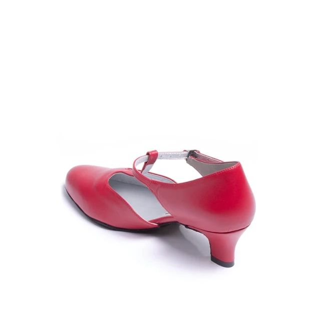 Freed of London Moon Stone, Charakterschuhe